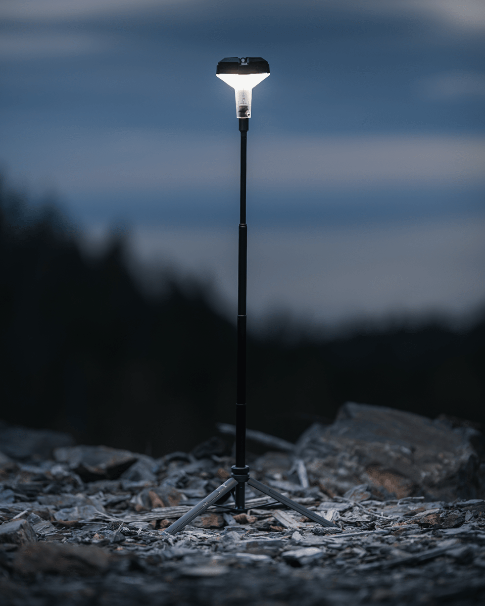 Devos LightRanger 800 Mini Telescoping Camp Lantern – product view 1