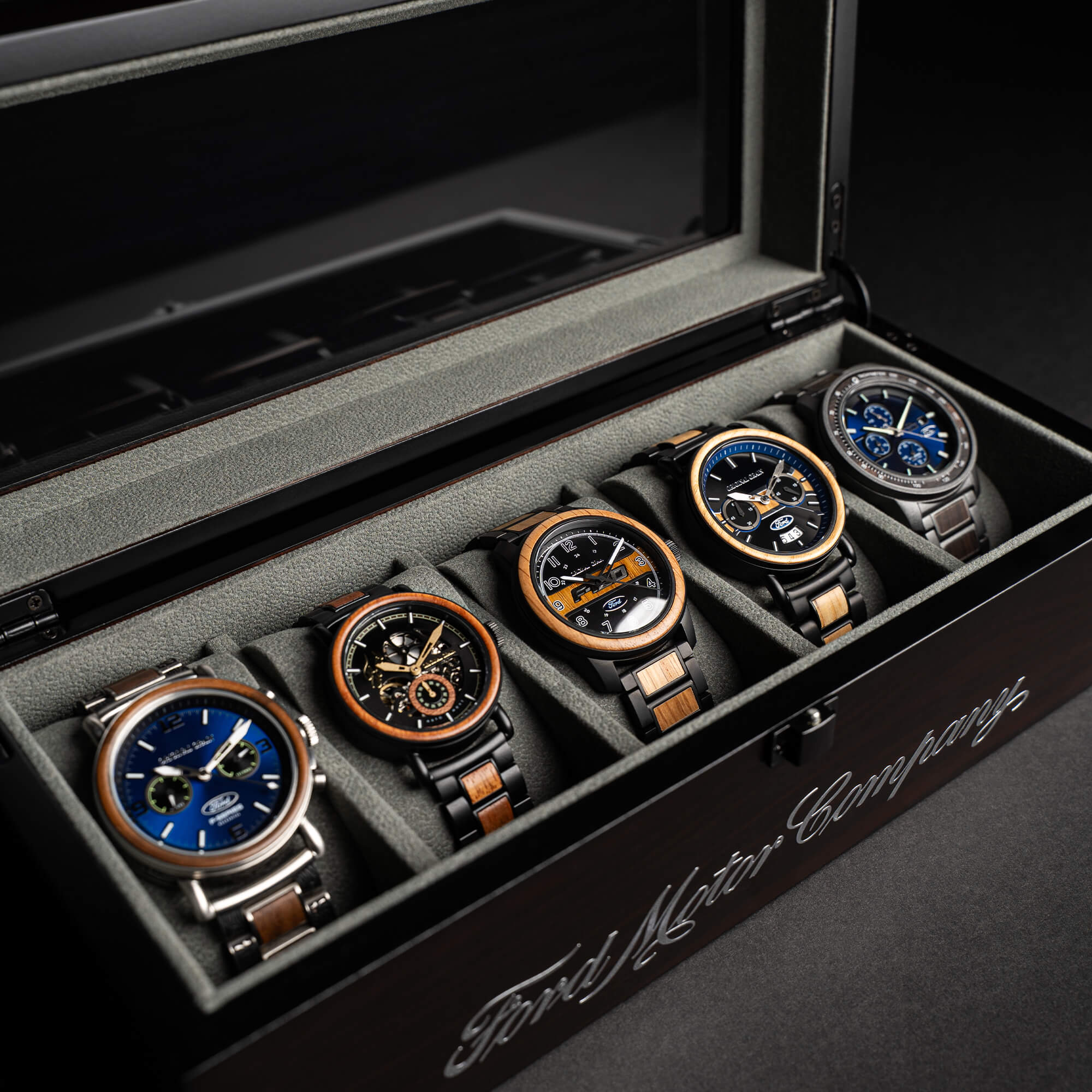 Original Grain Ford Ebony 5 Watch Holder — product view 4