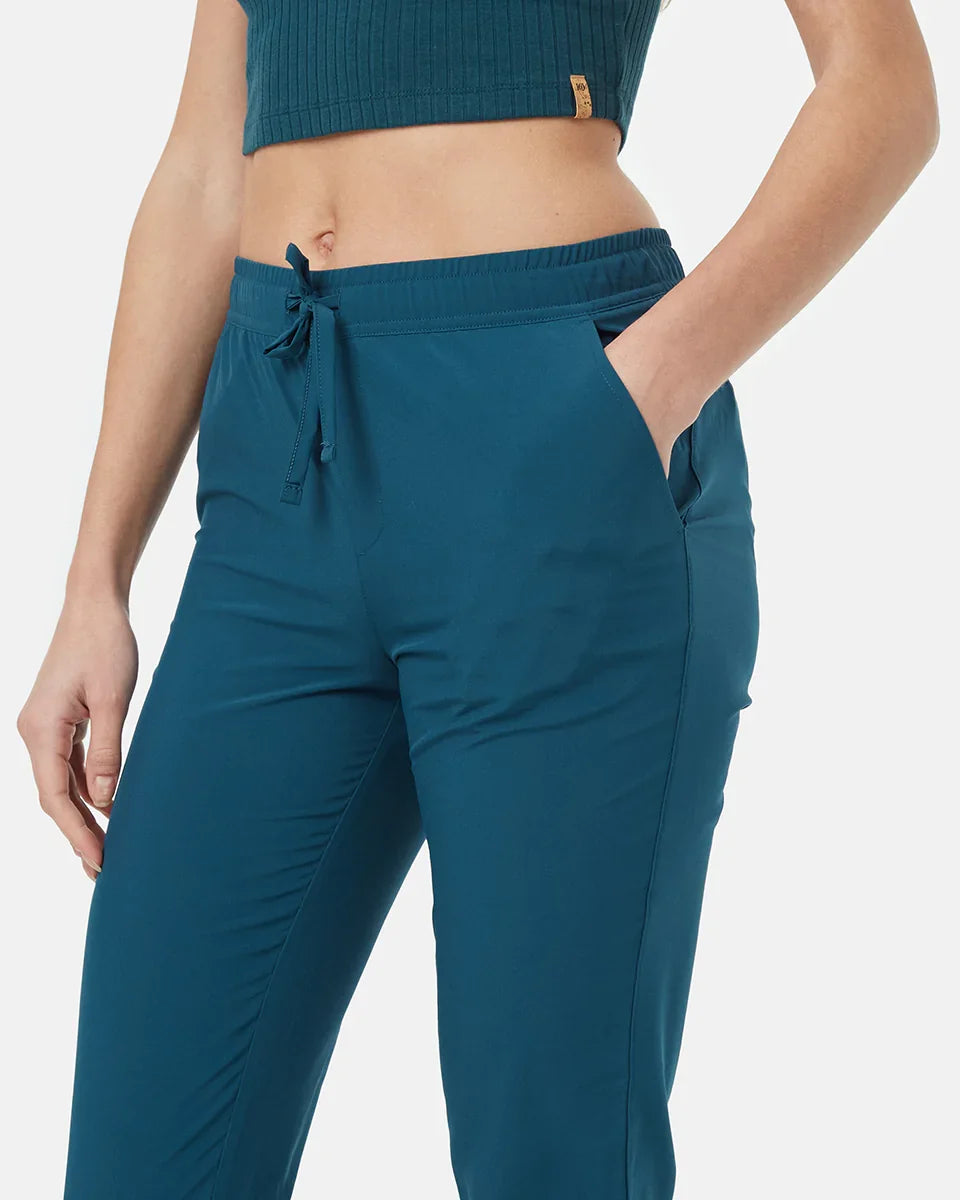 Tentree Women's InMotion Pacific Jogger - Reflecting Pond