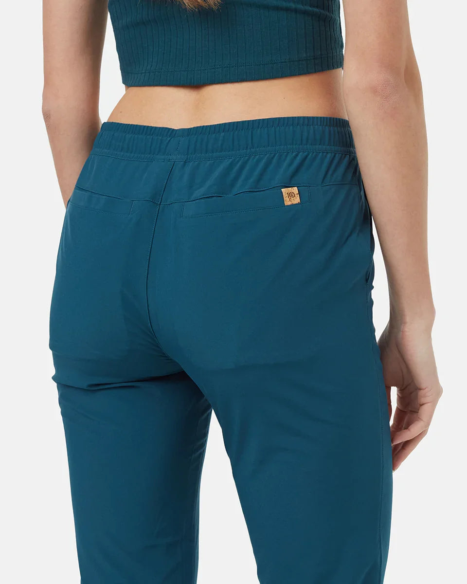 Tentree Women's InMotion Pacific Jogger - Reflecting Pond