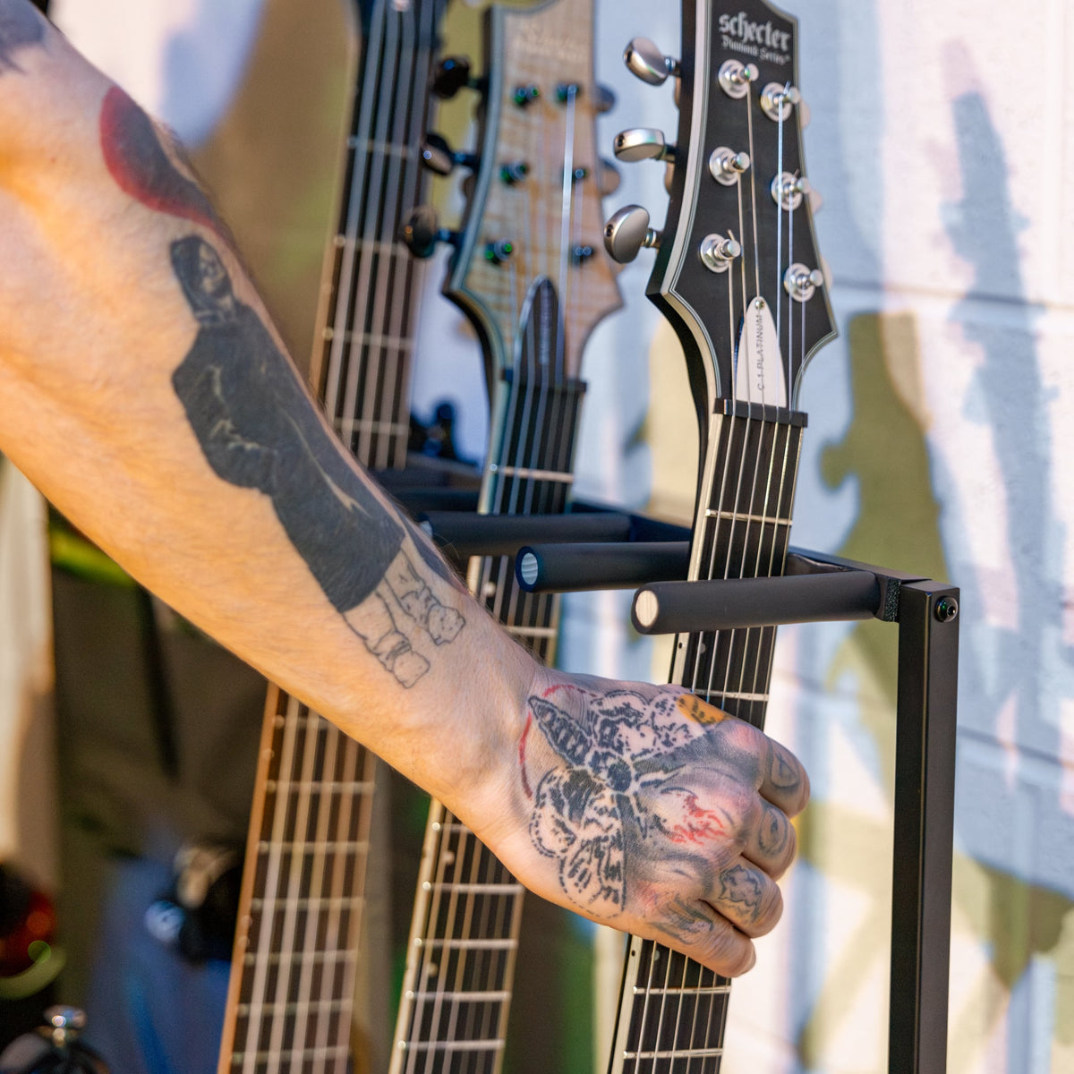 The Opener 5-Slot Guitar Rack | Gray - product view 4