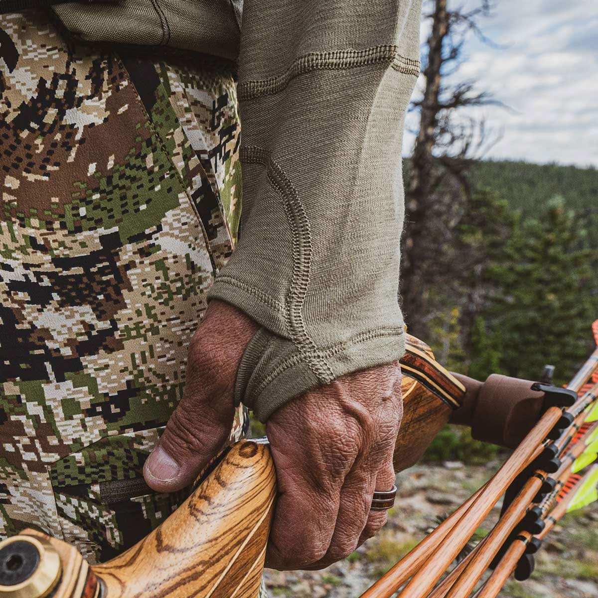 A close-up of the thumbholes.