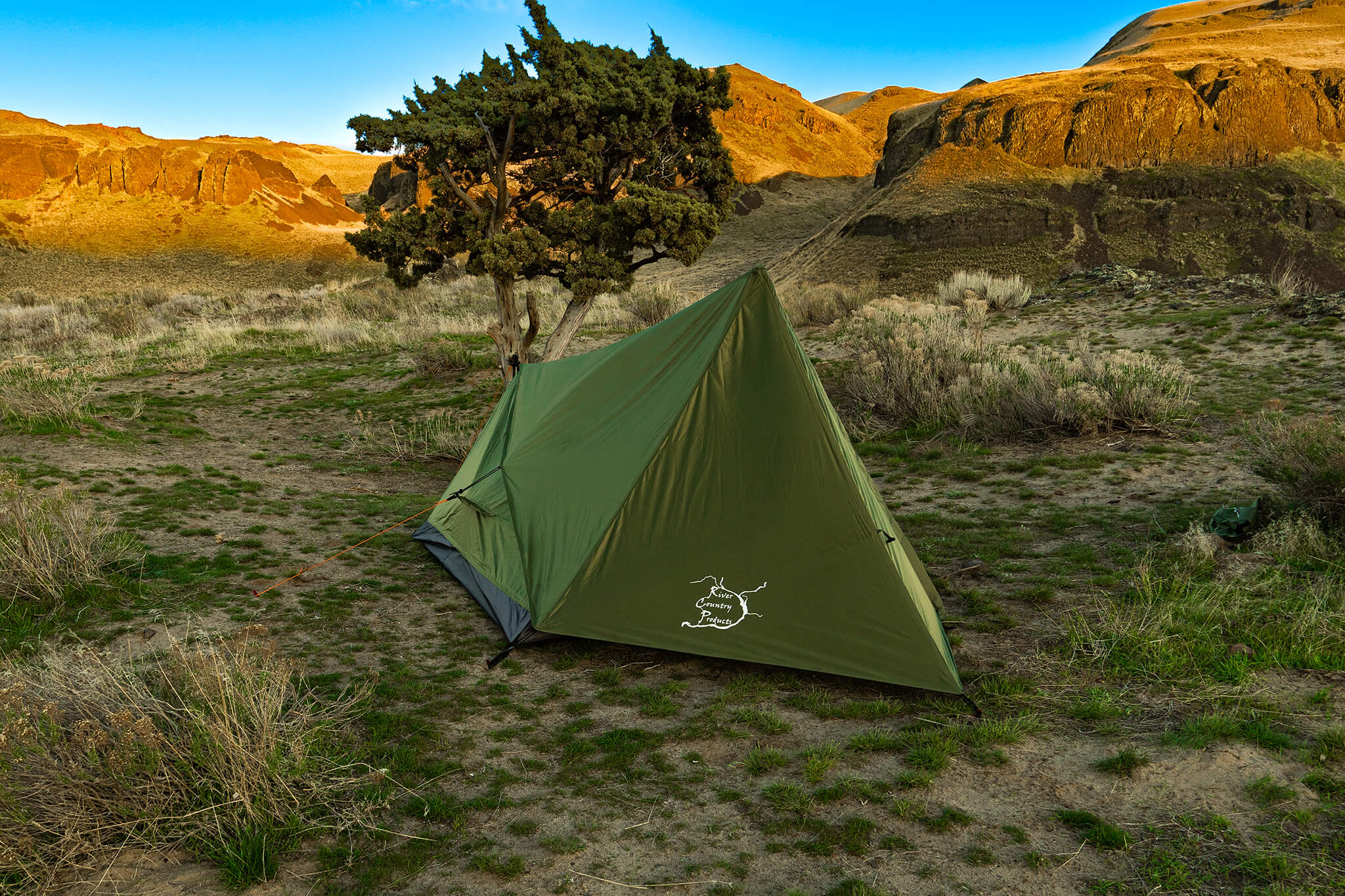 River Country Trekker Tent 2V — 2-Person Vestibule Tent — product image 9