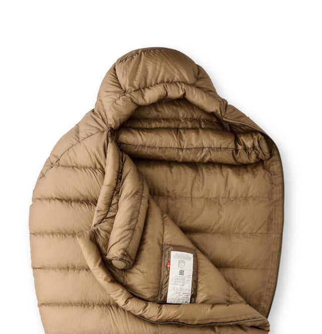 Nordisk TYGE -5 sleeping bag opened to show down baffles and hood